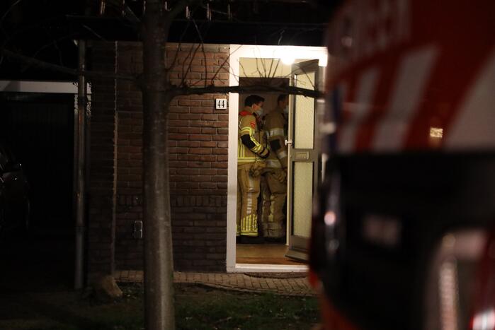 Brand in schoorsteen van woning