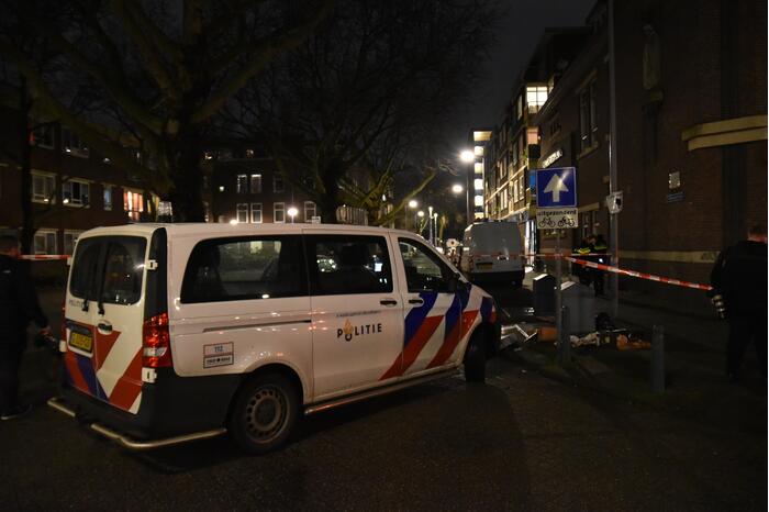 Arrestatieteam doet inval in woning