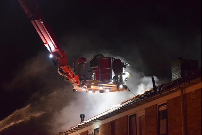 Persoon overleden bij uitslaande woningbrand
