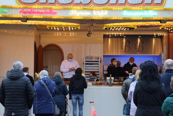 Topdrukte bij Bakkers Oliebollen