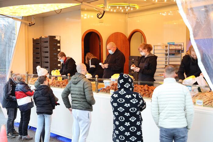 Topdrukte bij Bakkers Oliebollen