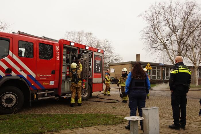 Veel rook bij buitenbrand