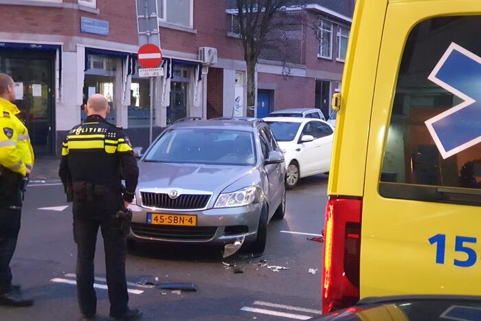 Scooterrijder gewond bij aanrijding met auto