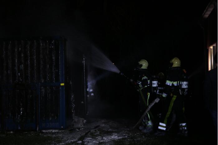 Brand in grote container