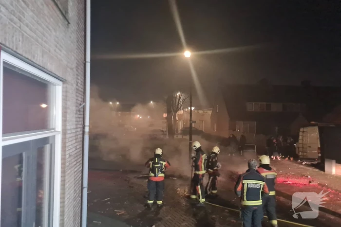 Vuurwerkafval snel geblust