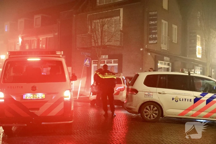 Twee jongemannen aangehouden na niet opvolgen maatregelen