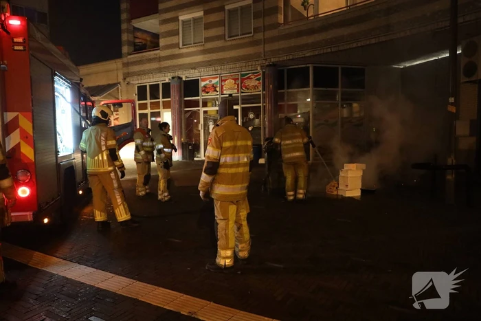 Brand in stapel karton