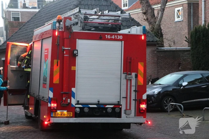 Pand loopt schade op door verbrande kerstbomen