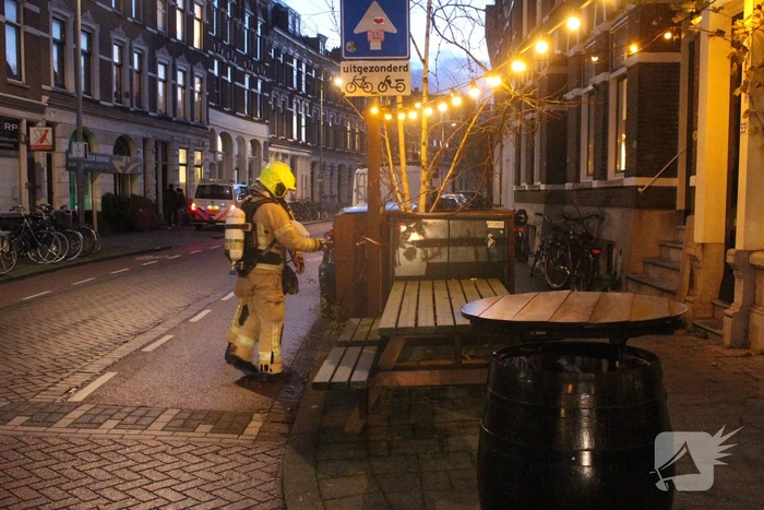 Onderzoek naar gaslucht in straat