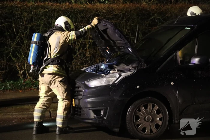 Forse schade na brand in bestelbus