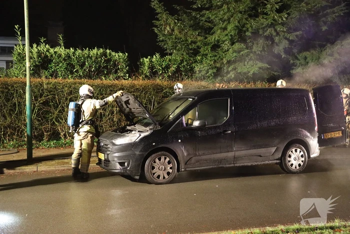 Forse schade na brand in bestelbus
