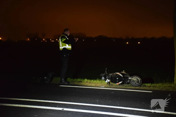 Scooterrijder ernstig gewond bij aanrijding met auto
