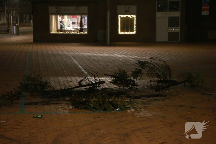Onrustige nacht door jongeren