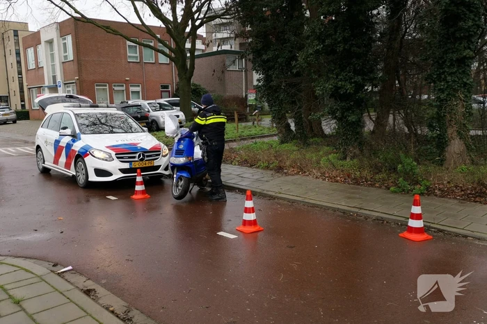 Bestuurder vlucht na korte achtervolging