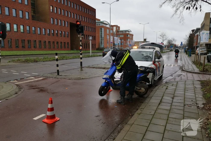 Bestuurder vlucht na korte achtervolging