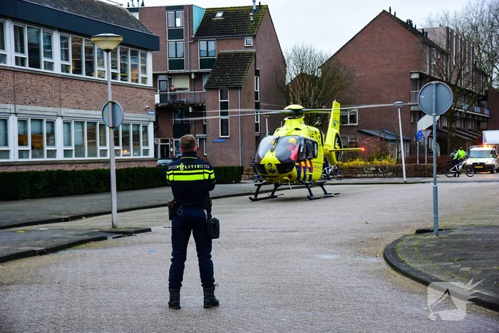 Persoon zwaargewond bij steekpartij