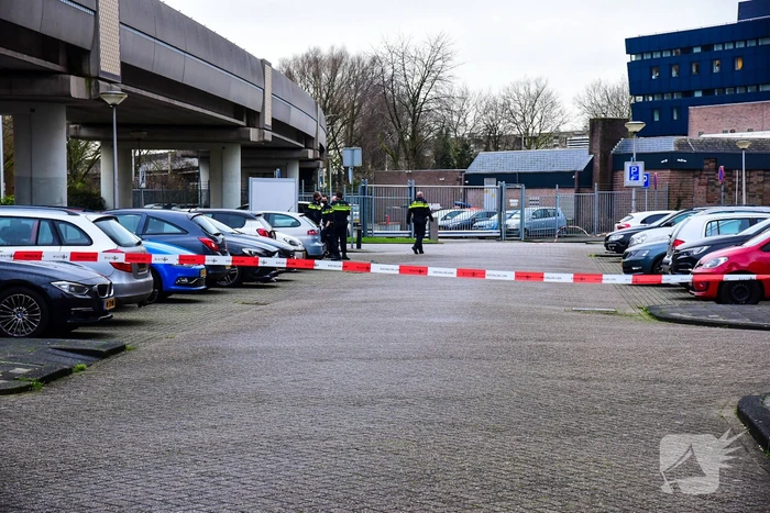 Persoon zwaargewond bij steekpartij