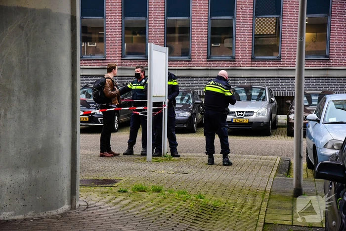 Persoon zwaargewond bij steekpartij