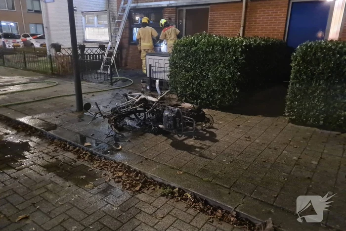 Scooterbrand slaat over op woning