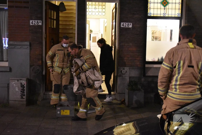 Opgehoopt roet in schoorsteen zorgt voor brand