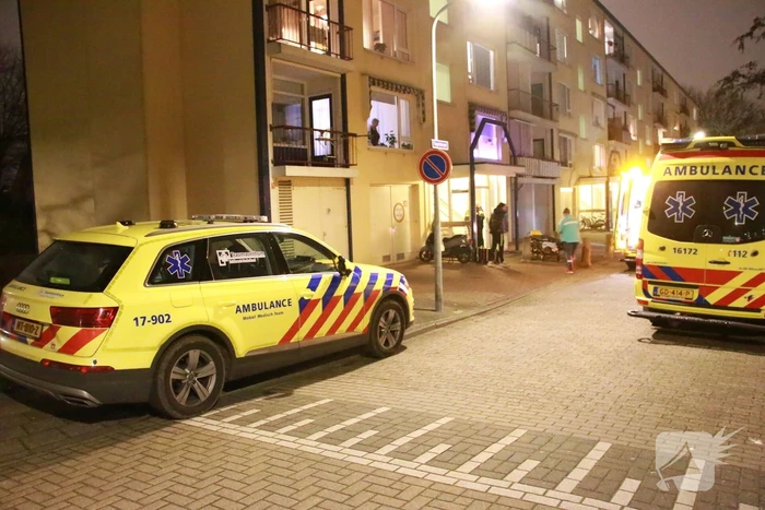 Persoon gewond na val van trap