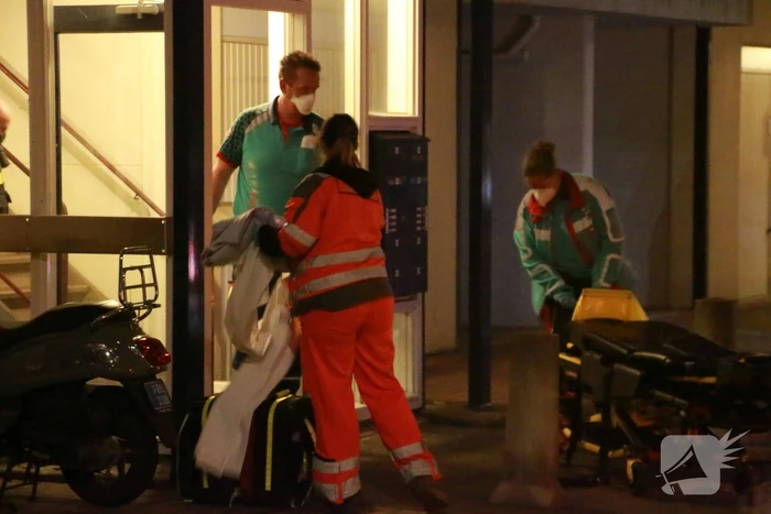 Persoon gewond na val van trap