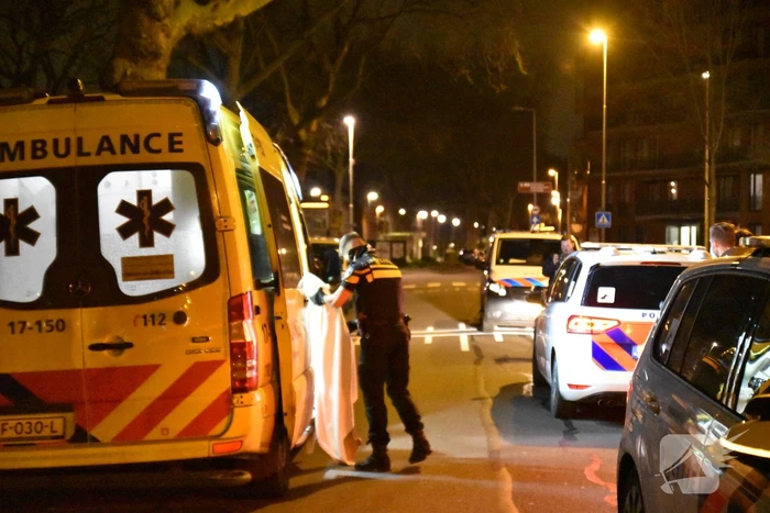 Twee gewonden bij steekincident in woning