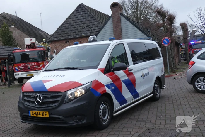 Veel rook bij brand in winkel