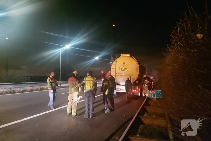 Brand in vrachtwagen snel onder controle
