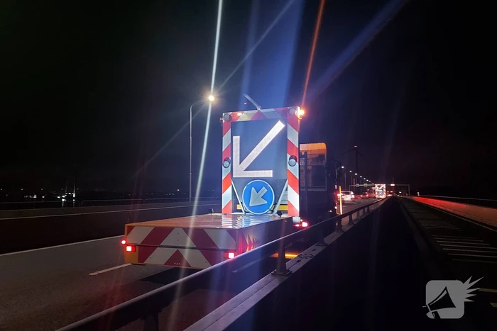 Brand in vrachtwagen snel onder controle