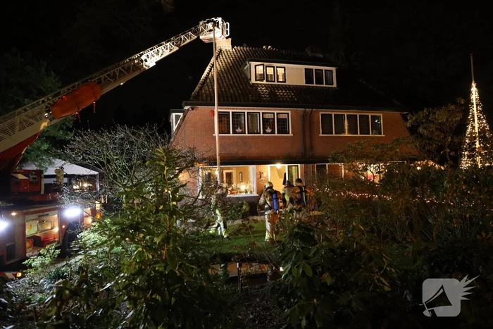 Schoorsteenbrand snel geblust