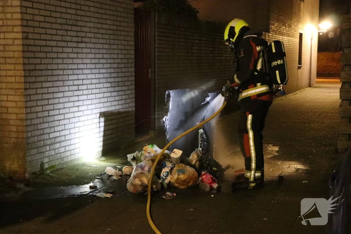 Container in brand gevlogen