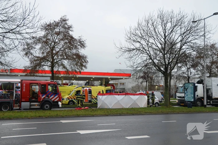 Ernstige aanrijding tussen twee auto's