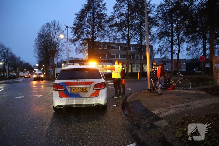Fietser gewond bij botsing met auto
