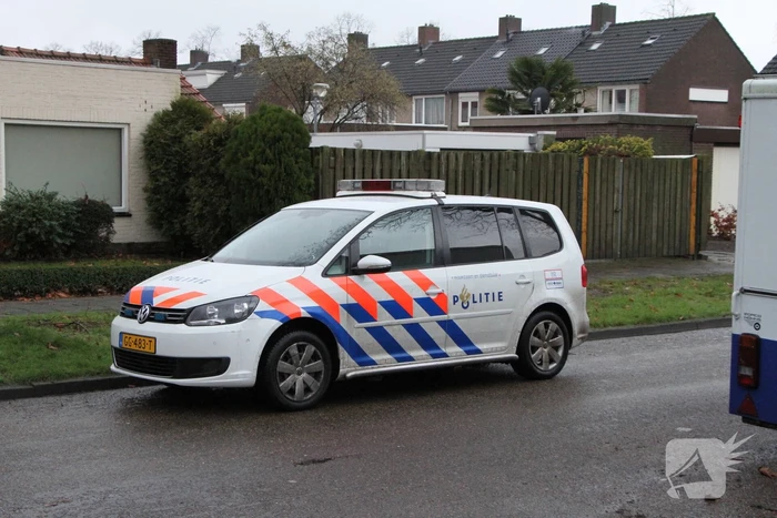 Conflict loopt uit op vernieling met steekwapen