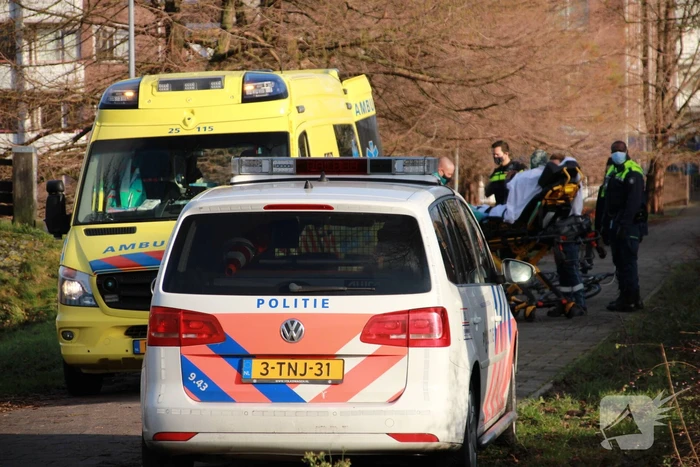 Man gewond na val met fiets