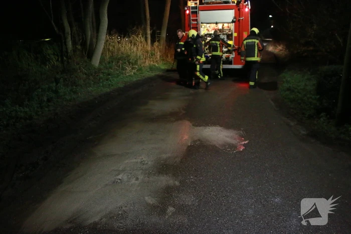 Wegdek gereinigd na brandstoflek