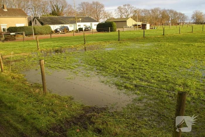 Huishoudens zonder water door lekkage