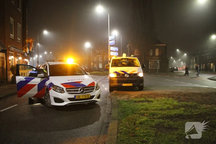 Maaltijd bezorger aangereden op zebrapad