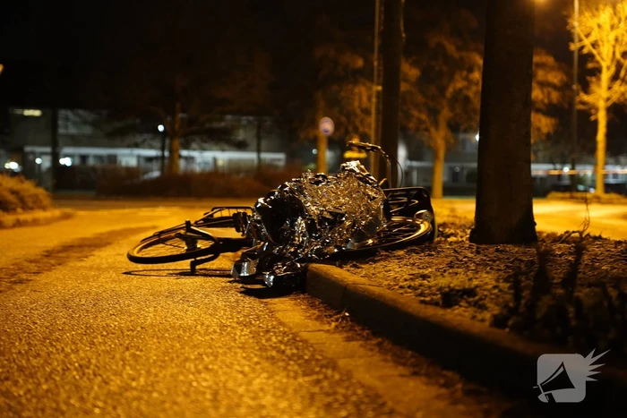 Fietsster neergestoken