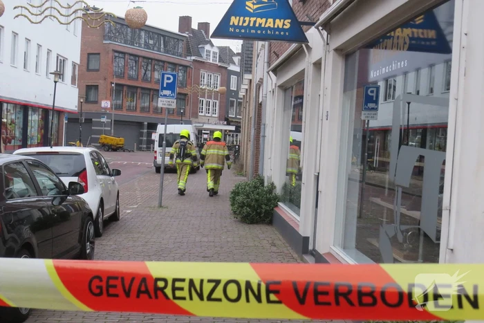 Gaslekkage in winkelstraat