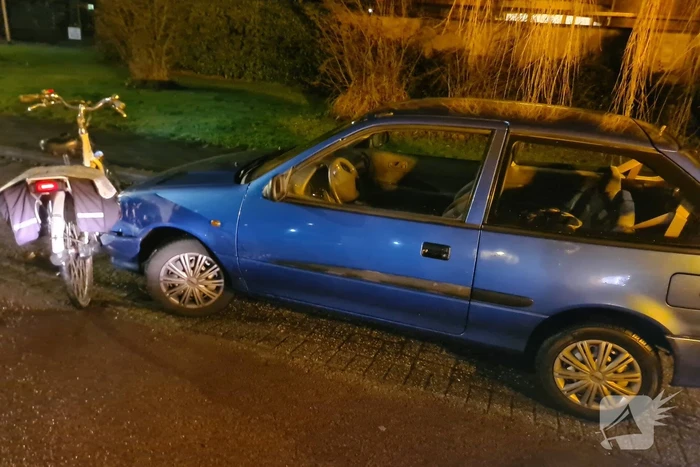Fietser gewond bij botsing met auto
