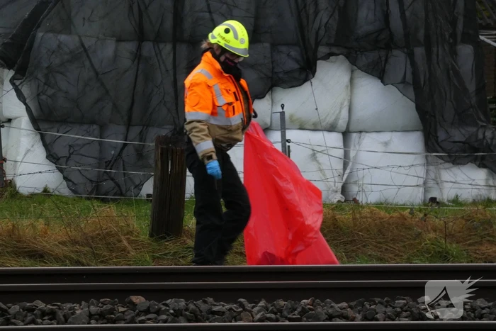 Dode na botsing met trein op onbewaakte spoorwegovergang