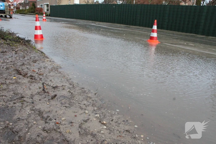 Waterballet na gesprongen leiding