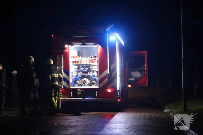 Schuur compleet verwoest door felle brand