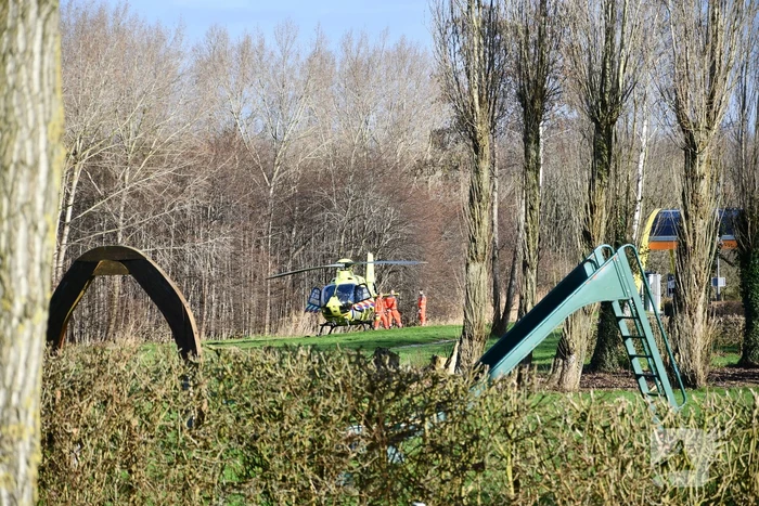 Traumahelikopter ingezet voor steekincident