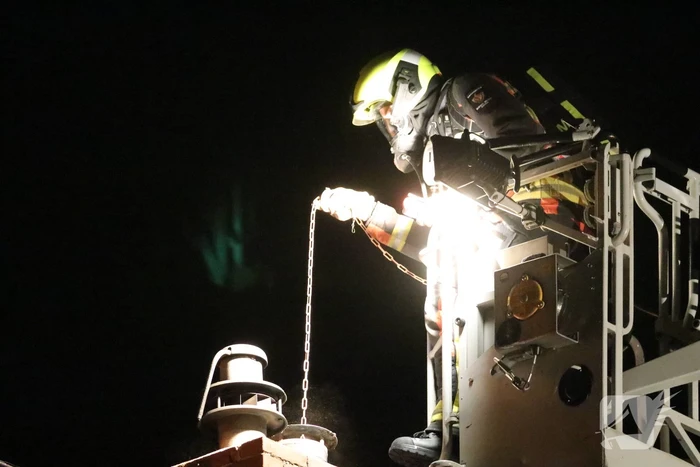 Brand in schoorsteen van woning