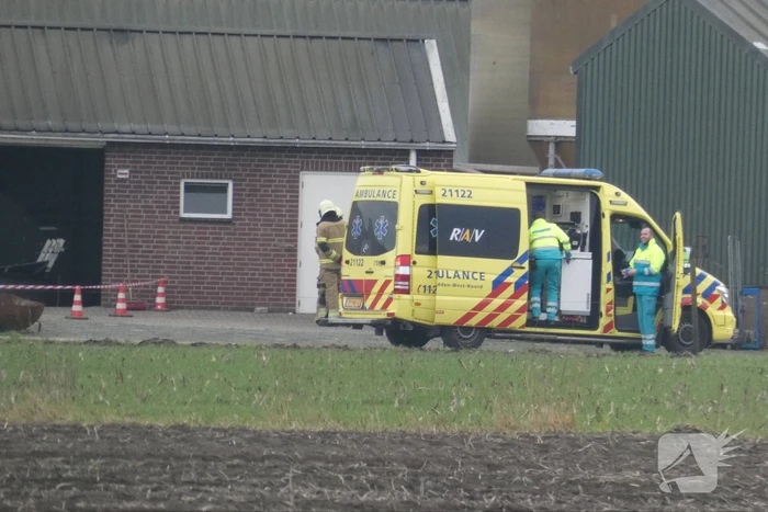 Man overleden door beknelling in machine