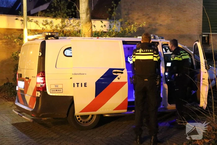 Twee buitenlandse mannen aangehouden