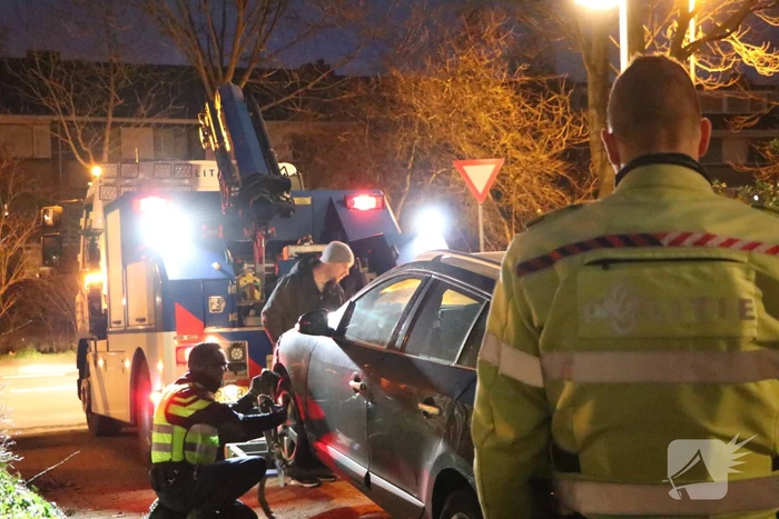 Twee buitenlandse mannen aangehouden